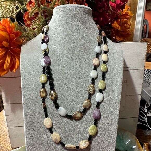 “On the Rocks”Genuine Gemstones 48” Strung Beautiful Onyx Jasper Quartz Necklace - Picture 3 of 4